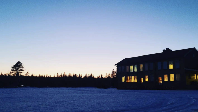 Nederhogens vildmarkscenter kvall 1 768x436