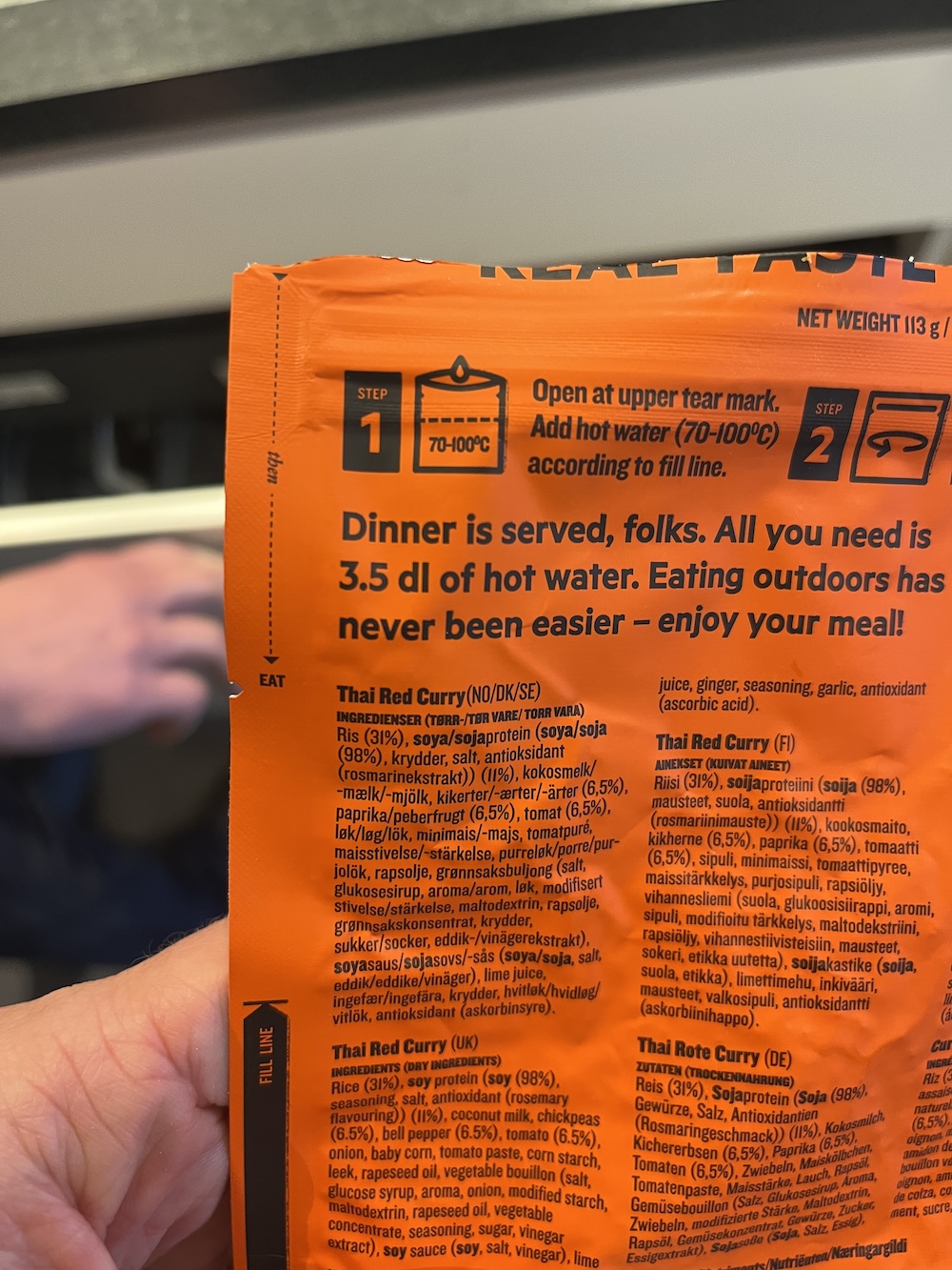 Närbild på en påse med frystorkad mat
