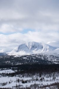 Utsikt över Borgahällan i Borgafjäll vintertid